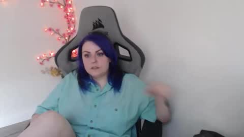 Snapshot of confused_armadillo chatting on June 9, 2026, 5:46 pm mother of the gays online show from June 9, 2026, 5:46 pm