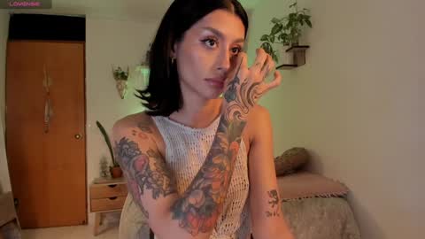 Snapshot of connie_deep chatting on January 9, 2025, 10:41 am connie online show from January 9, 2025, 10:41 am