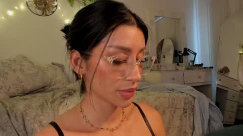 Snapshot of connie_deep chatting on February 8, 2025, 4:14 pm connie online show from February 8, 2025, 4:14 pm