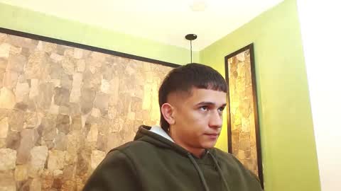 Connor King1 online show from December 5, 2024, 12:22 pm