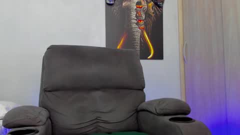 CONNORKING online show from February 12, 2025, 2:14 am