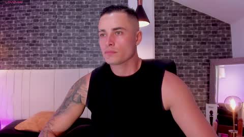 Connor Smith online show from March 28, 2026, 11:48 pm