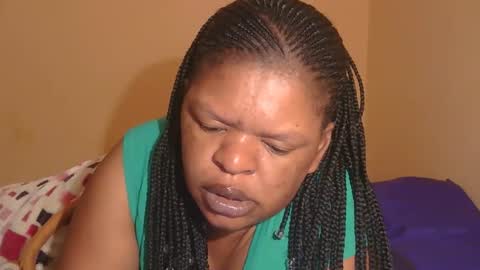 Snapshot of conny685249 chatting on September 29, 2025, 12:05 am conny online show from September 29, 2025, 12:05 am