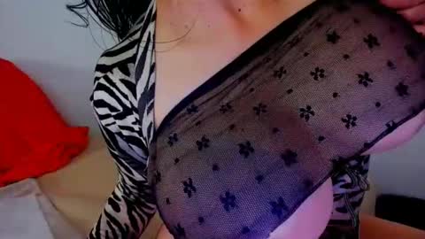 CONNY online show from January 19, 2025, 1:33 pm