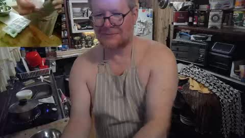 Snapshot of cookieliquor chatting on April 15, 2026, 7:58 pm Cookie - I do cooking streams occasionally. Next stream online show from April 15, 2026, 7:58 pm