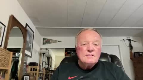 cookoosnest online show from September 17, 2025, 3:30 am