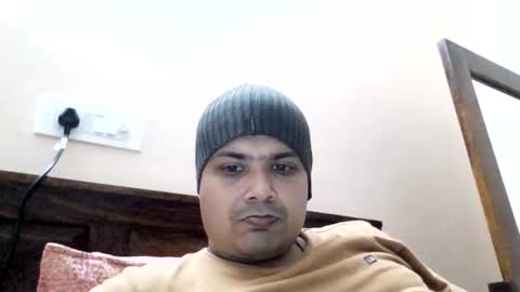 Cool Breeze09 online show from September 27, 2025, 8:52 am