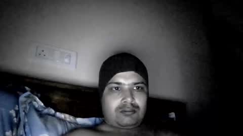 Cool Breeze09 online show from November 2, 2025, 6:32 pm