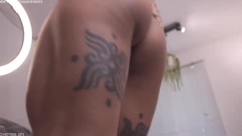 ROSELL 3   online show from September 24, 2025, 3:37 pm