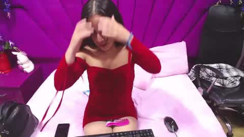 CooperEmma  online show from February 12, 2026, 2:17 am