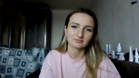 Snapshot of cora_fora chatting on January 13, 2026, 11:26 am cora_fora online show from January 13, 2026, 11:26 am