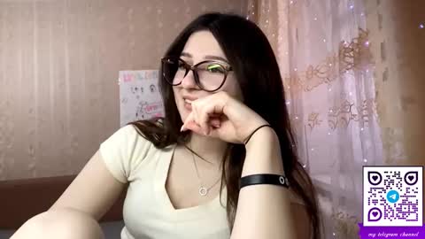 Elisheva online show from March 23, 2026, 2:32 pm