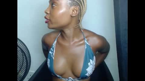 cornxcunt online show from November 24, 2025, 3:17 am