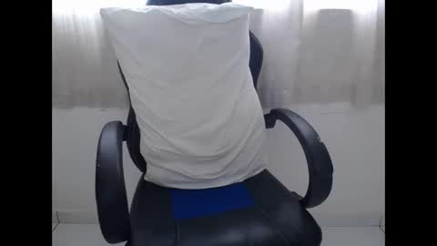 corolaxxl online show from February 3, 2026, 3:17 pm