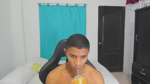 Ethan  online show from September 28, 2025, 11:10 pm