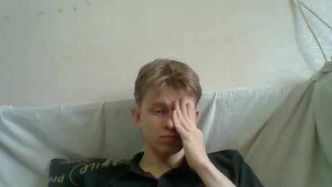 Andrew online show from April 28, 2026, 8:19 am