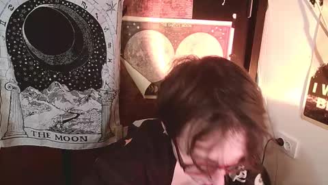 Barry online show from September 19, 2025, 5:57 pm