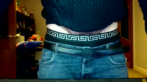 Snapshot of costa8383 chatting on January 13, 2026, 3:01 am costa8383 online show from January 13, 2026, 3:01 am