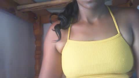 couleur_vanille online show from January 7, 2025, 5:54 am