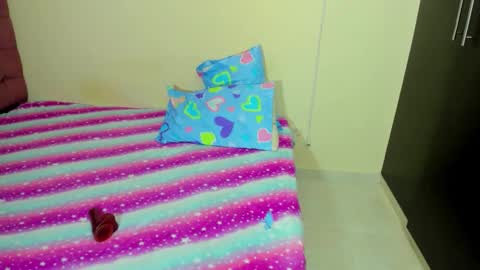 Snapshot of couple_megan_and_jhon2 chatting on February 14, 2026, 10:39 pm couple_megan_and_jhon2 online show from February 14, 2026, 10:39 pm