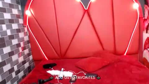 Snapshot of couple_sexxy7 chatting on February 23, 2025, 11:47 pm MIA LIZ AND SAM online show from February 23, 2025, 11:47 pm