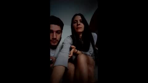 couplefun97papimami online show from April 18, 2026, 10:10 pm