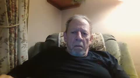 courieral1 online show from January 8, 2026, 6:37 am