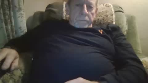 courieral1 online show from January 15, 2026, 8:01 pm