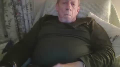 courieral1 online show from February 9, 2026, 9:08 pm