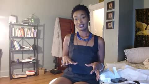 Courtney online show from October 11, 2025, 7:45 pm