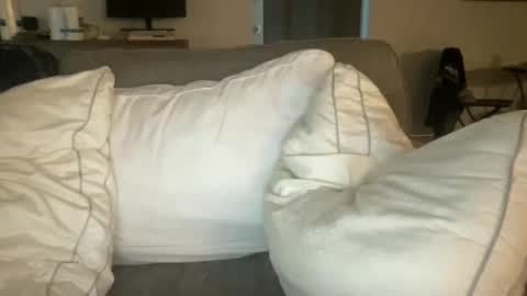 Snapshot of coyotecock9 chatting on December 15, 2025, 10:47 pm coyotecock9 online show from December 15, 2025, 10:47 pm