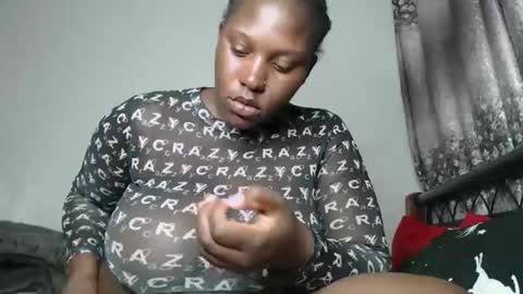 Snapshot of cozy_dion chatting on April 15, 2026, 5:31 pm Erykah online show from April 15, 2026, 5:31 pm