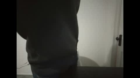 Snapshot of crafty333 chatting on April 26, 2026, 2:31 am crafty333 online show from April 26, 2026, 2:31 am