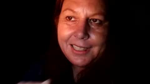 Crazy7red online show from October 8, 2025, 4:32 am