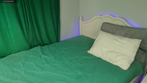 Eva online show from October 19, 2025, 7:20 am