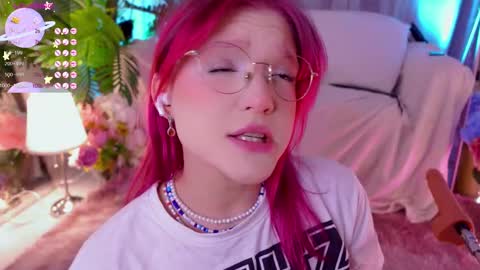 Sonya online show from February 17, 2025, 3:20 pm