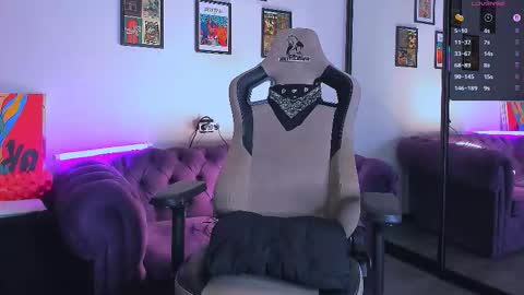 Snapshot of crazy_baby69 chatting on September 20, 2025, 5:25 pm    online show from September 20, 2025, 5:25 pm