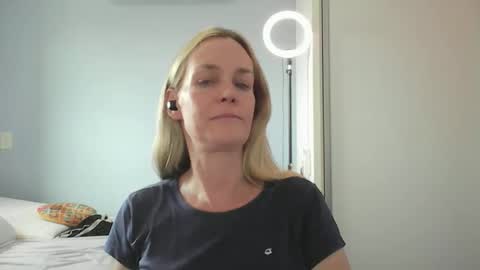 Anny online show from January 13, 2026, 4:01 pm