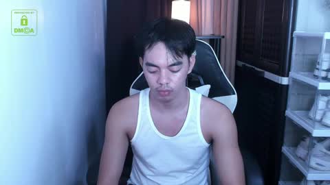 Snapshot of crazyasiancum chatting on December 4, 2024, 3:21 pm Zion online show from December 4, 2024, 3:21 pm