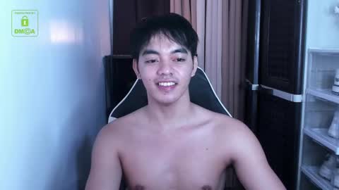 Snapshot of crazyasiancum chatting on December 14, 2024, 4:42 pm Zion online show from December 14, 2024, 4:42 pm