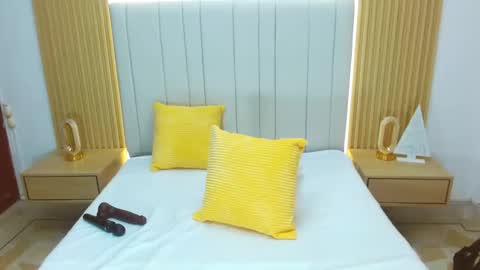 Sara online show from December 14, 2025, 12:21 pm