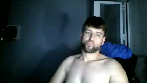 crazyboy44412345 online show from July 8, 2026, 10:25 pm