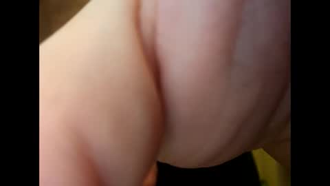 Snapshot of crazycock9758 chatting on February 11, 2026, 3:11 am Crazycock online show from February 11, 2026, 3:11 am