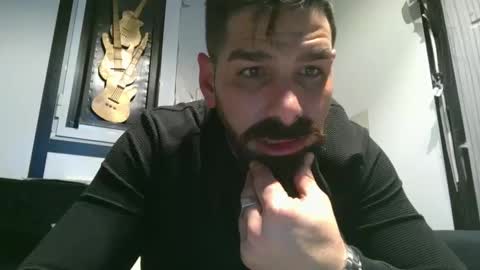 Snapshot of crazycouple1011 chatting on December 29, 2024, 10:36 pm funcouple online show from December 29, 2024, 10:36 pm