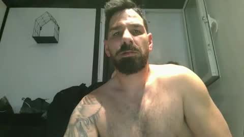 Snapshot of crazycouple1011 chatting on February 4, 2025, 11:06 pm funcouple online show from February 4, 2025, 11:06 pm