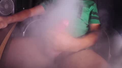 Snapshot of crazylive5 chatting on December 16, 2024, 12:26 am crazylive5 online show from December 16, 2024, 12:26 am