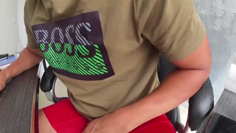 Snapshot of crazylive5 chatting on January 13, 2025, 4:51 pm crazylive5 online show from January 13, 2025, 4:51 pm