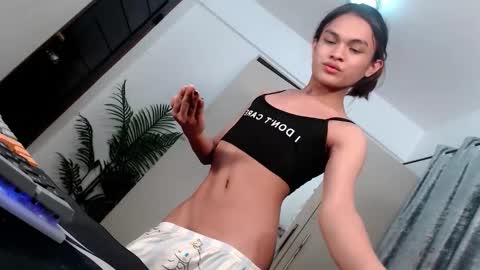 Snapshot of creamy_delilah chatting on March 22, 2026, 9:02 am Delilah online show from March 22, 2026, 9:02 am