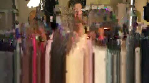 Creature Marie online show from April 4, 2026, 1:19 pm