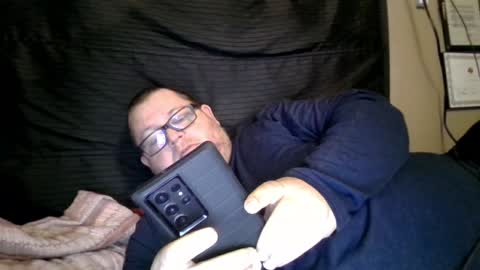 The hopeless romantic online show from February 6, 2025, 8:45 pm